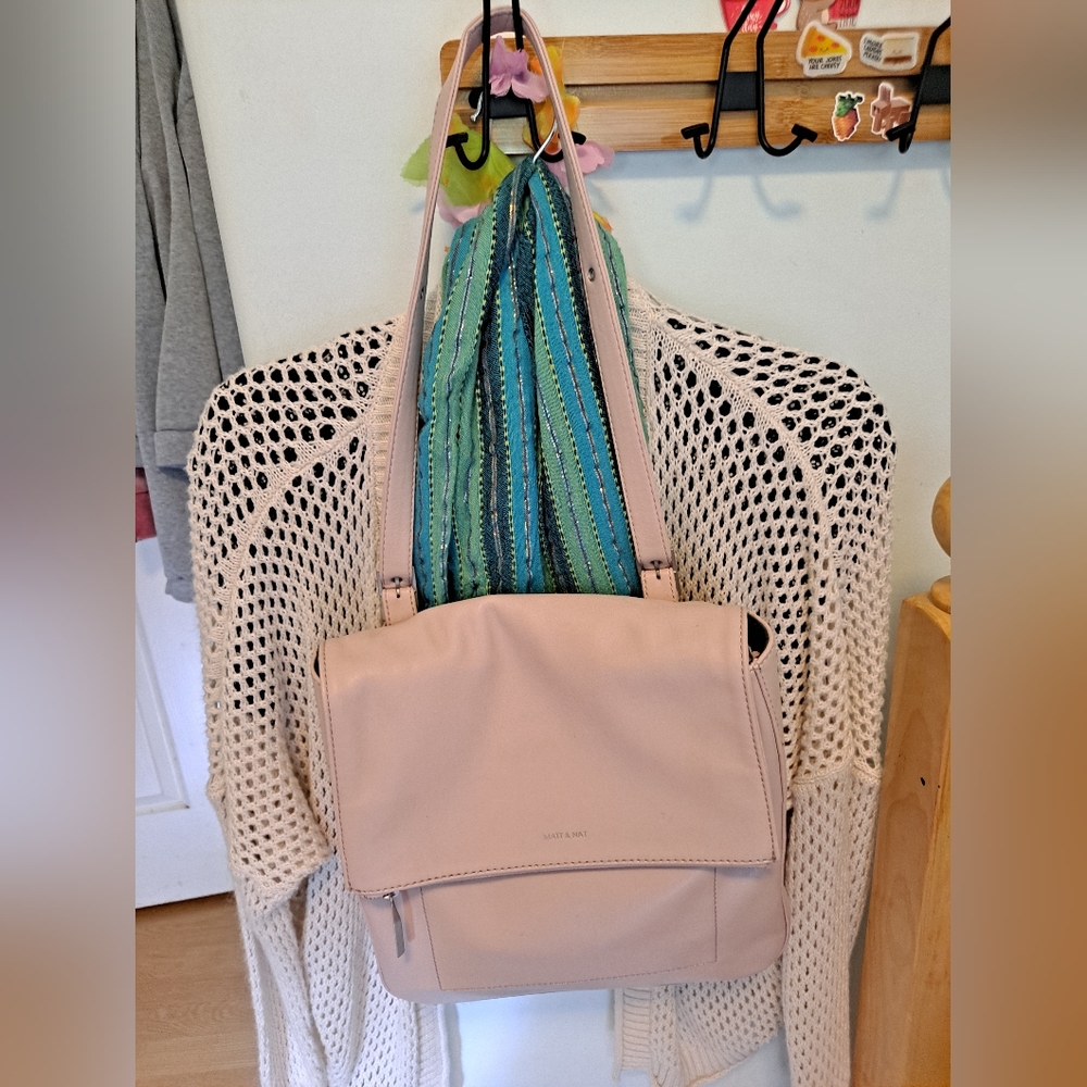 Matt & Nat Blush Vegan Leather Bag - Picture 2 of 5